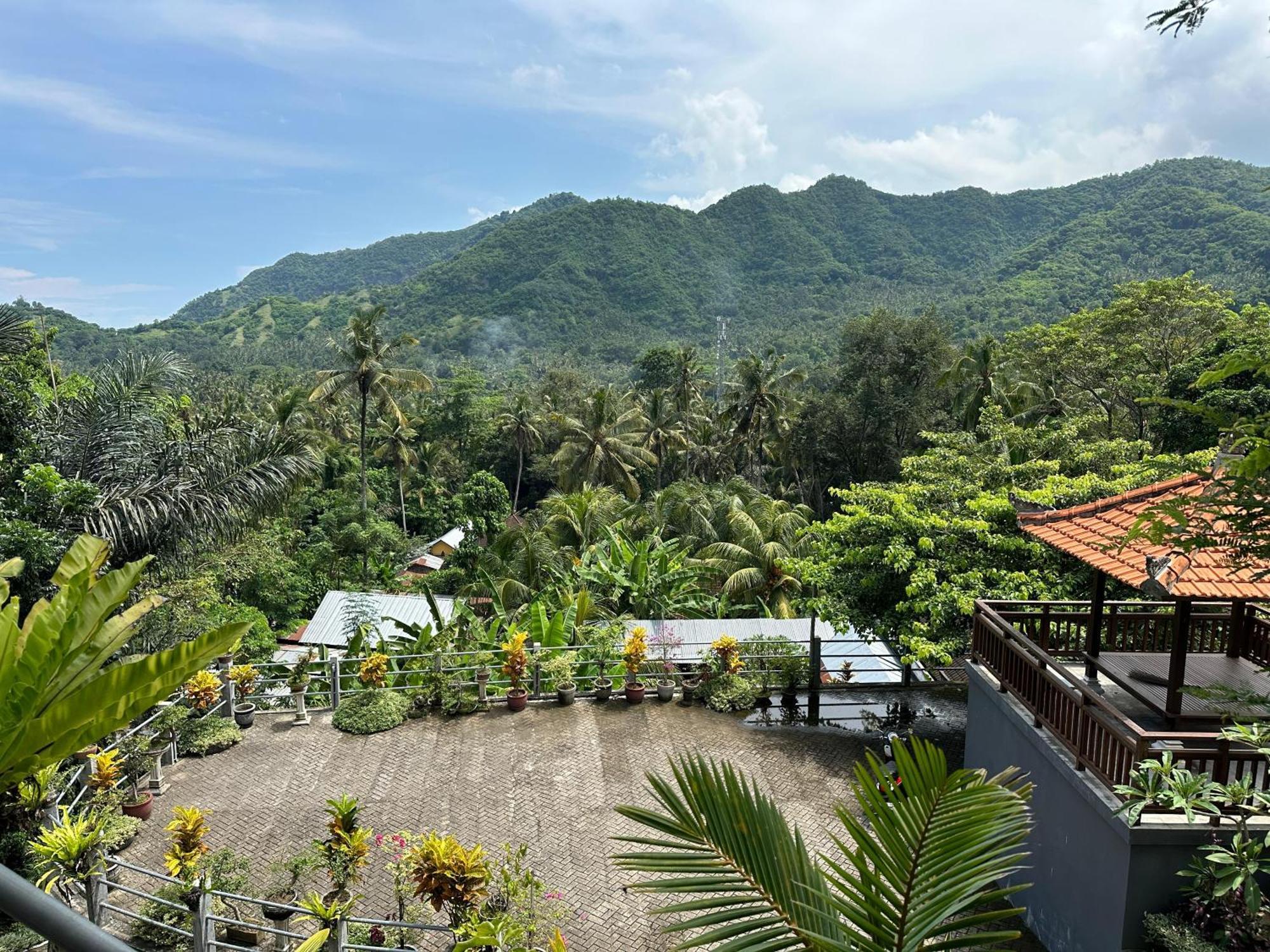 Bukit Kembang Sari Vila Karangasem Amlapura Exterior foto