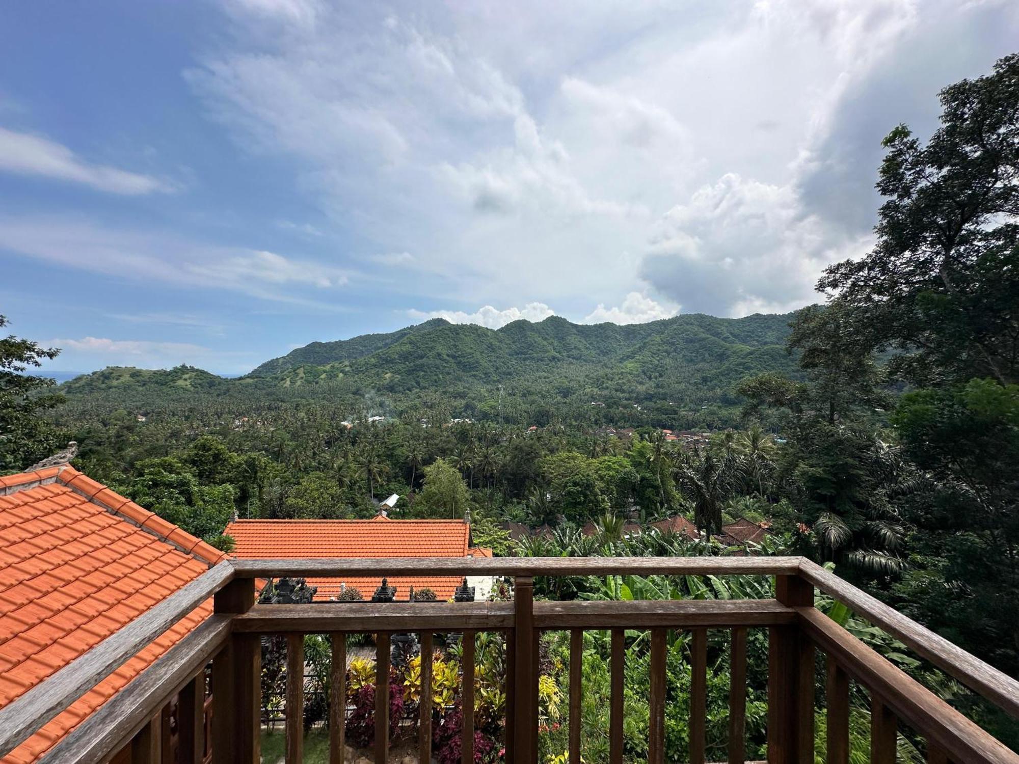 Bukit Kembang Sari Vila Karangasem Amlapura Exterior foto