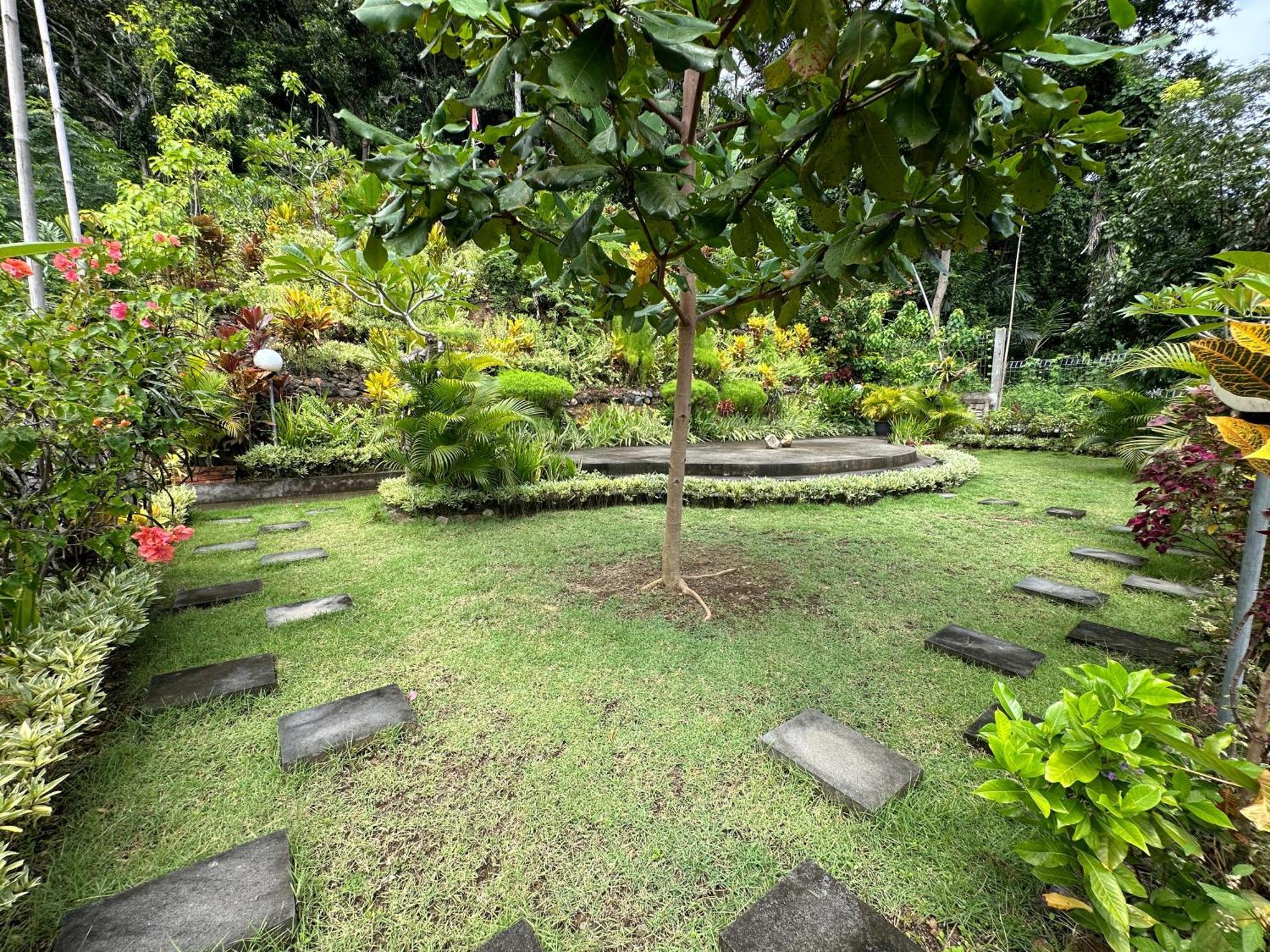 Bukit Kembang Sari Vila Karangasem Amlapura Exterior foto